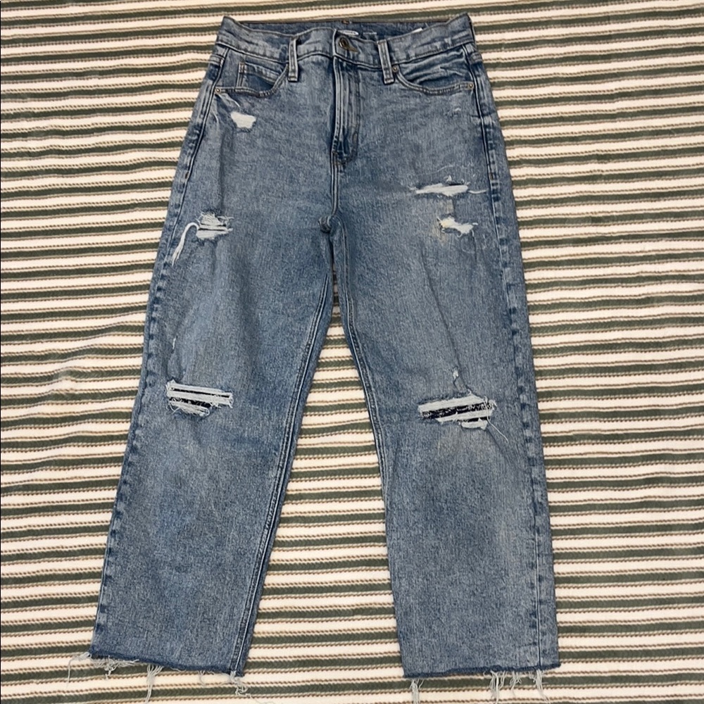 Old Navy Women’s boyfriend extra high rise straight leg cutoff jeans